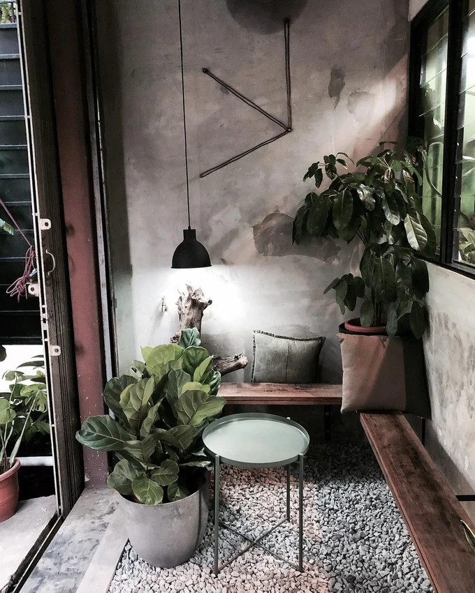plant and pot studio ampang cafe